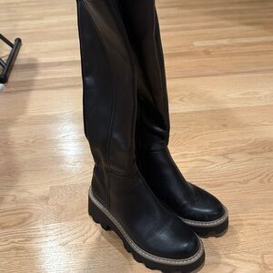 DV DOLCE VITA BOOTS